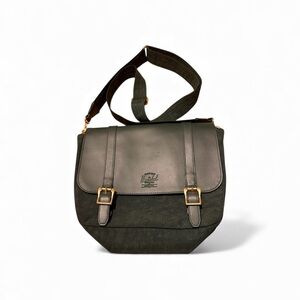 Herschel Supply Company Green Crossbody Bag minimalist streetwear, Urban Travel